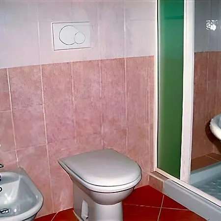 Ibiscus Hotel 3*